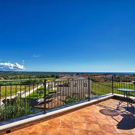 Bella Istria With Sea Views And Pool 4*