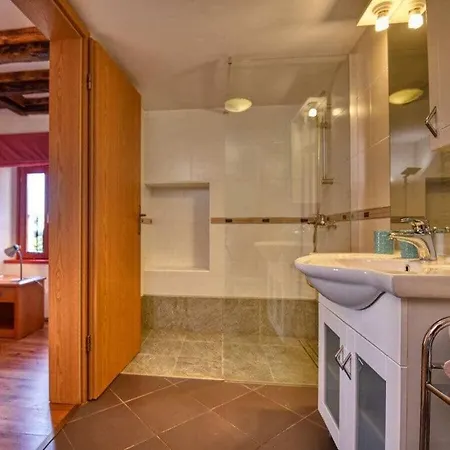 Bella Istria With Sea Views And Pool 4* Kaštelir